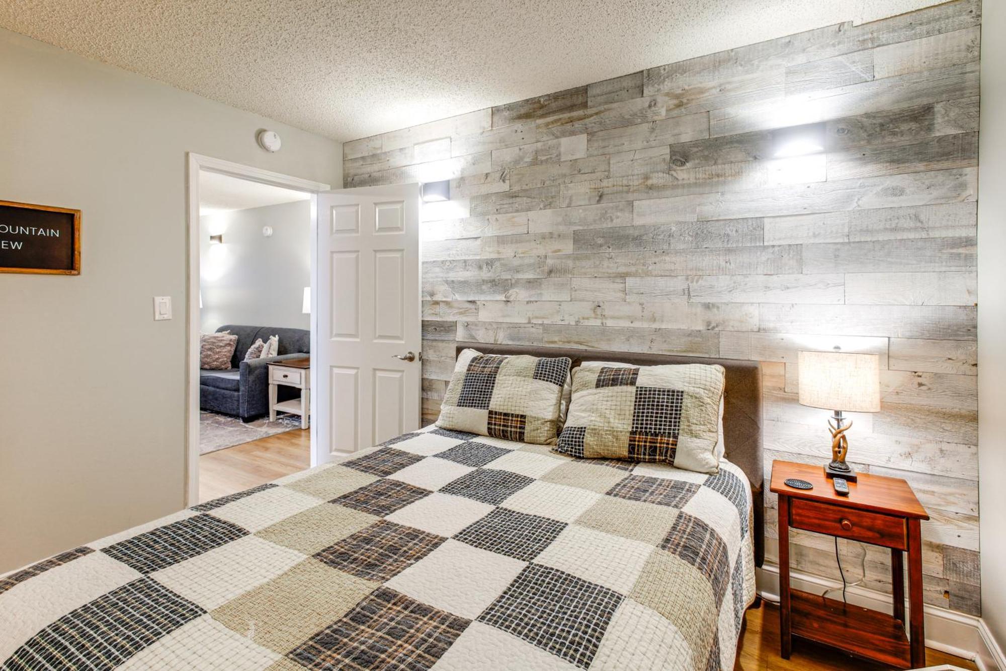 Gatlinburg Condo With Smoky Views Walk To Town! ภายนอก รูปภาพ