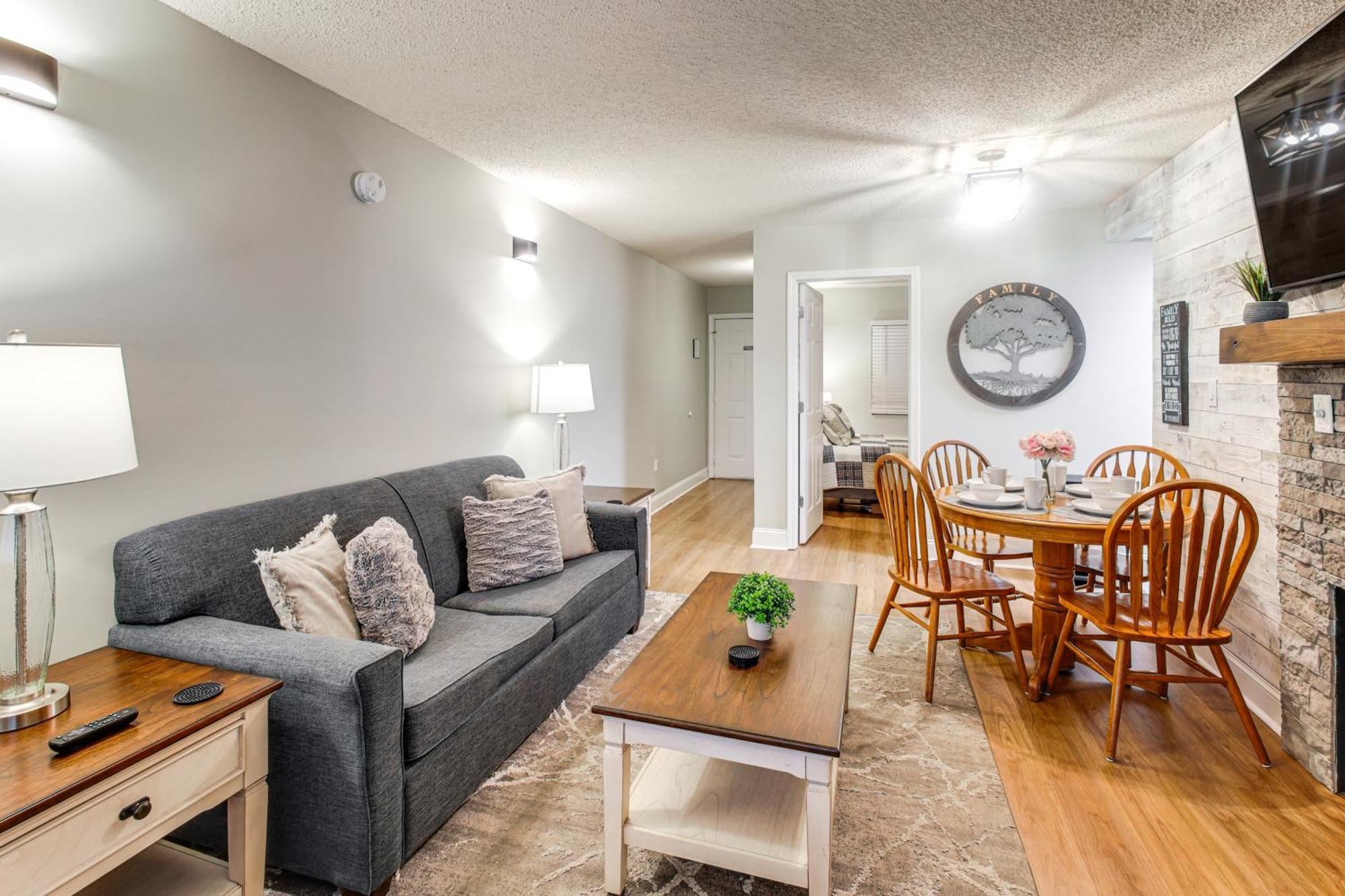 Gatlinburg Condo With Smoky Views Walk To Town! ภายนอก รูปภาพ
